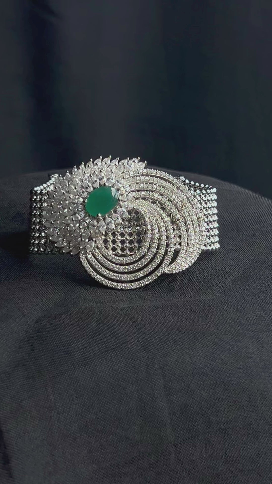 Marisa_Handcrafted_Bracelet_With_Semi_Precious_Stones_WeaverStory_04