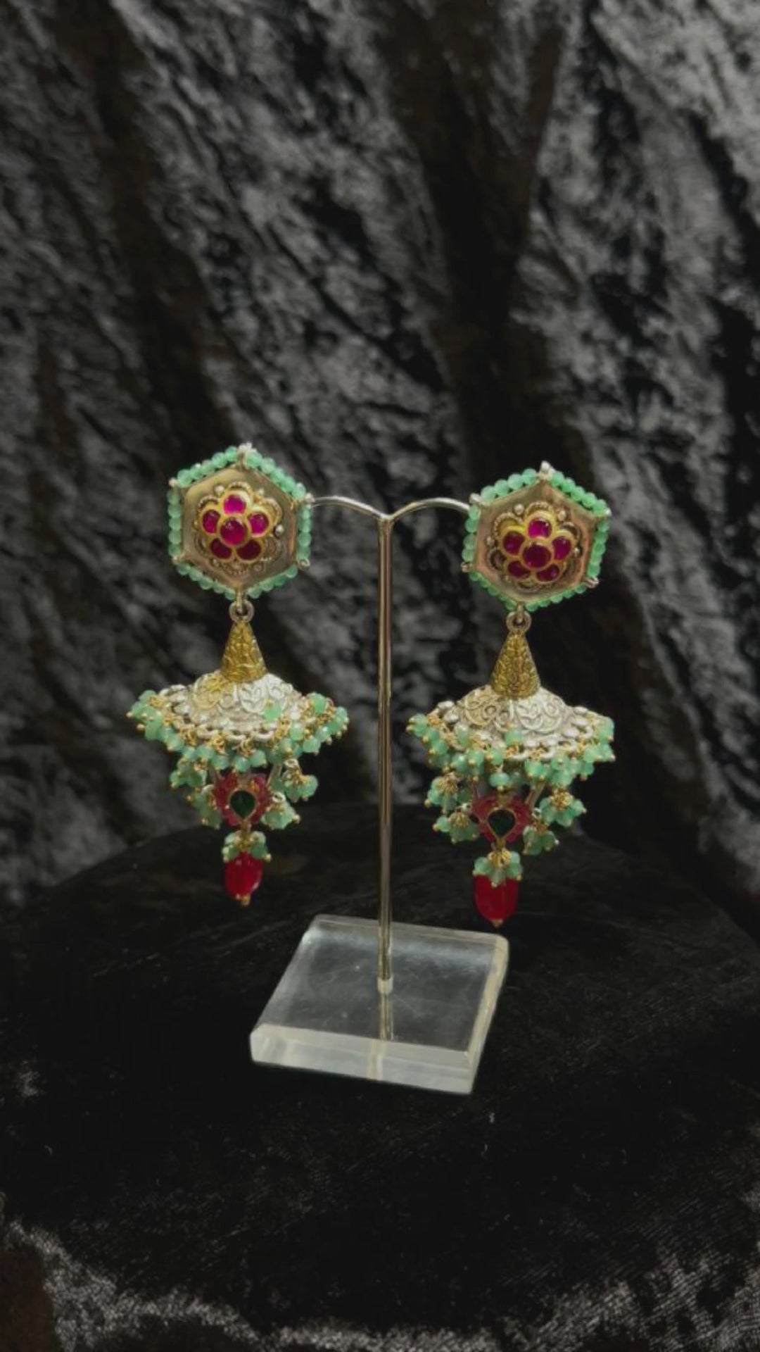 Moksh_Handcrafted_Oxidised_Pure_Silver_Kundan_Earrings_With_Green_Beads_WeaverStory_04