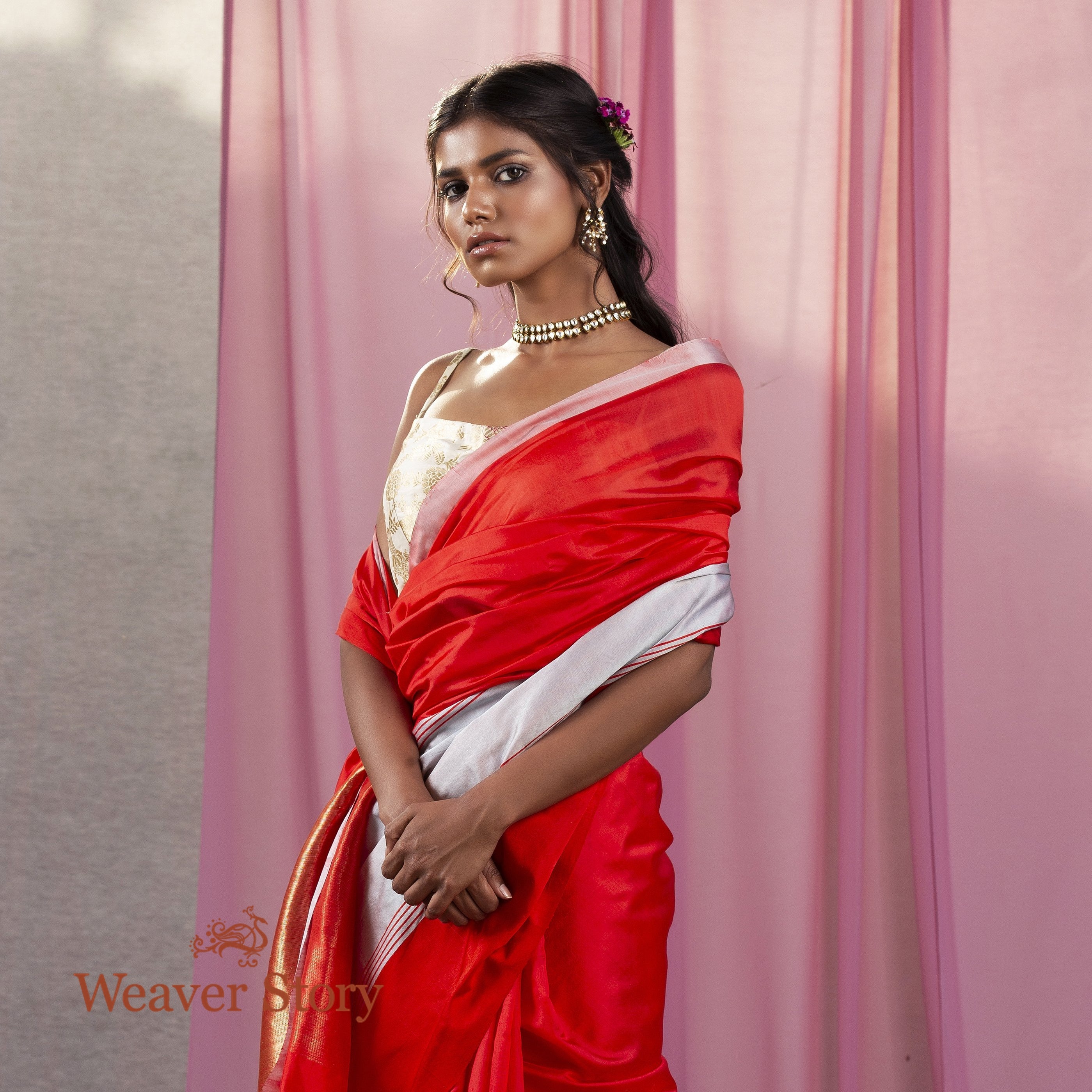 Handwoven_Red_Chanderi_Silk_Saree_with_Mashroo_Silk_Border_WeaverStory_01