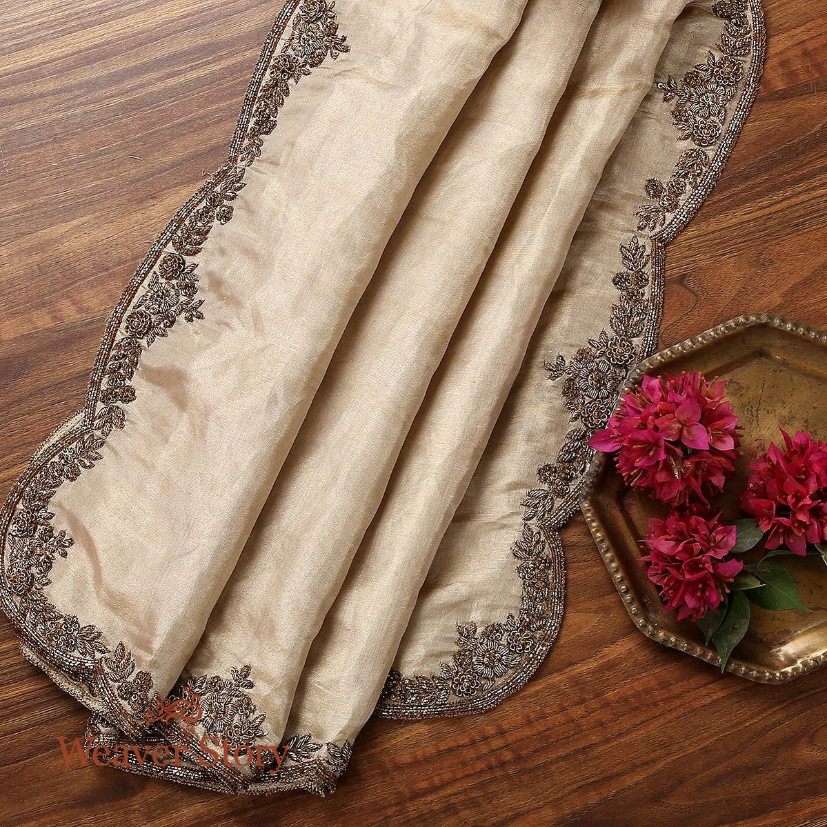 Handloom_Silk_Tissue_Zardozi_Dupatta_WeaverStory_01