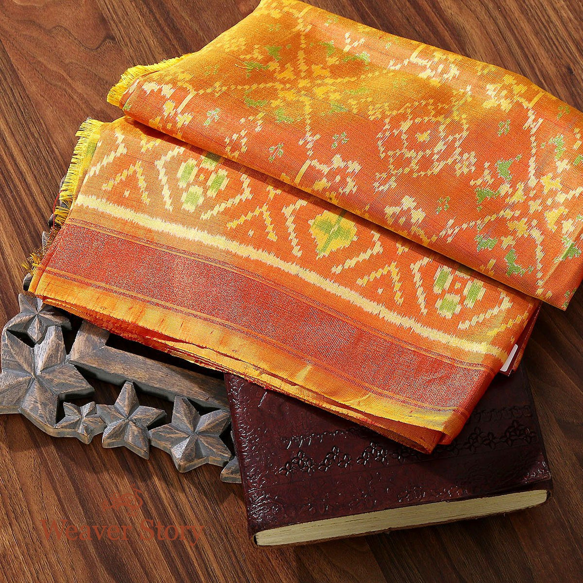 Handloom_Orange_Single_Ikat_Patola_Dupatta_WeaverStory_01