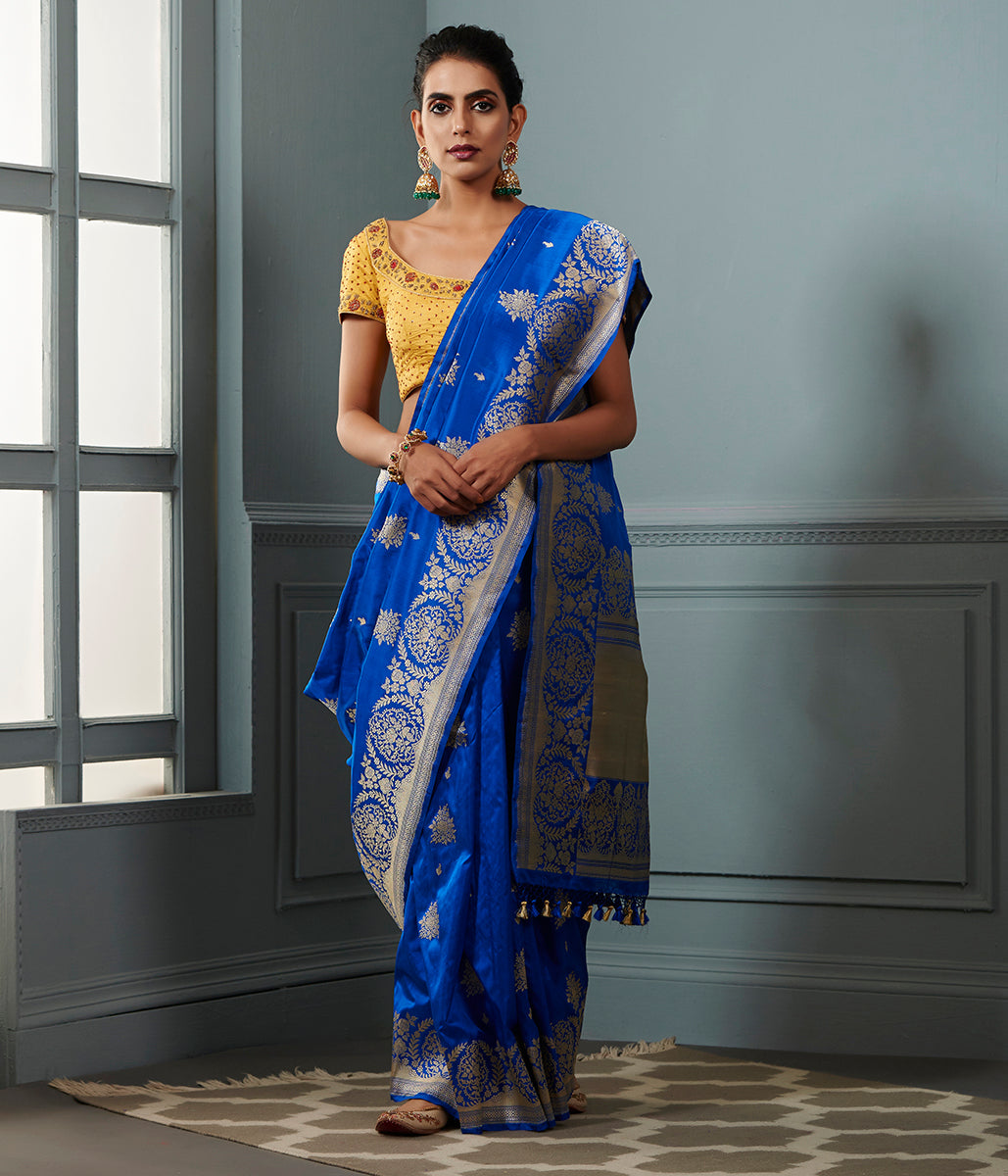 Royal_Blue_Floral_Border_Saree_with_Kadhwa_Booti_WeaverStory_02