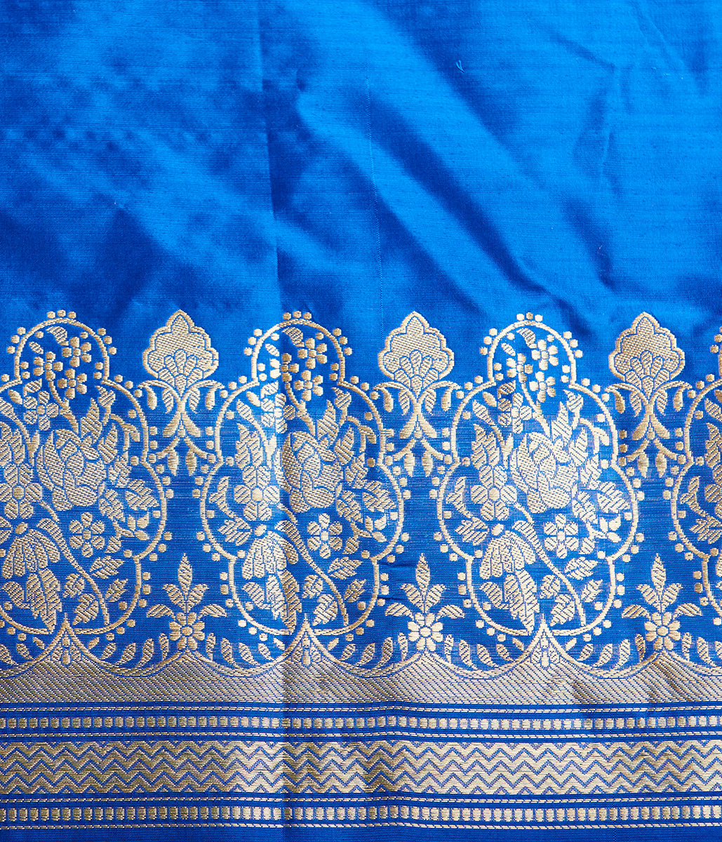 Royal_Blue_Floral_Border_Saree_with_Kadhwa_Booti_WeaverStory_05