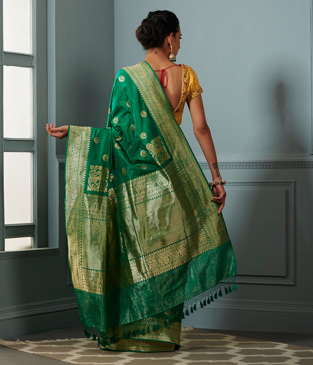 Green_Kadhwa_banarasi_saree_with_konia_pallu_WeaverStory_03