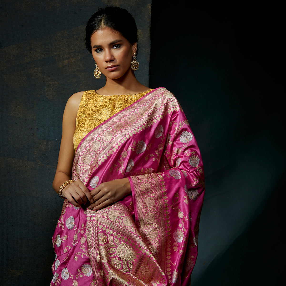 Pink_Kadhwa_Banarasi_Jangla_with_Sona_Rupa_Zari_WeaverStory_01