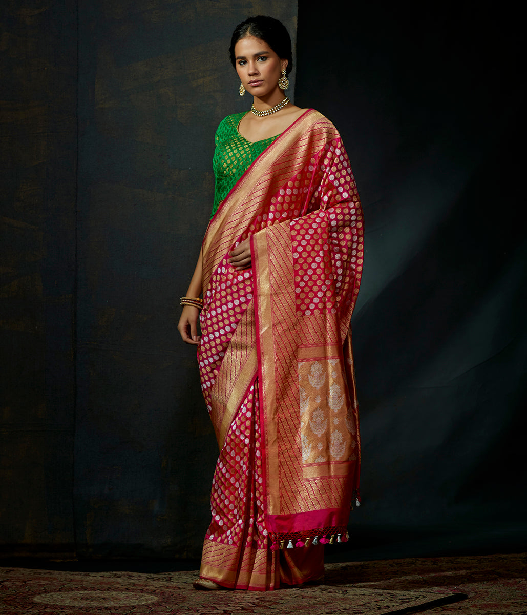 Pink_and_Red_Dual_Tone_Katan_Silk_Kadhwa_Jangla_with_Sona_Rupa_Zari_WeaverStory_02
