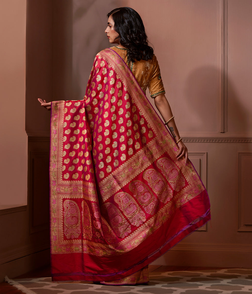 Banaras_Baluchari_saree_in_dual_tone_of_Red_and_Purple_WeaverStory_03