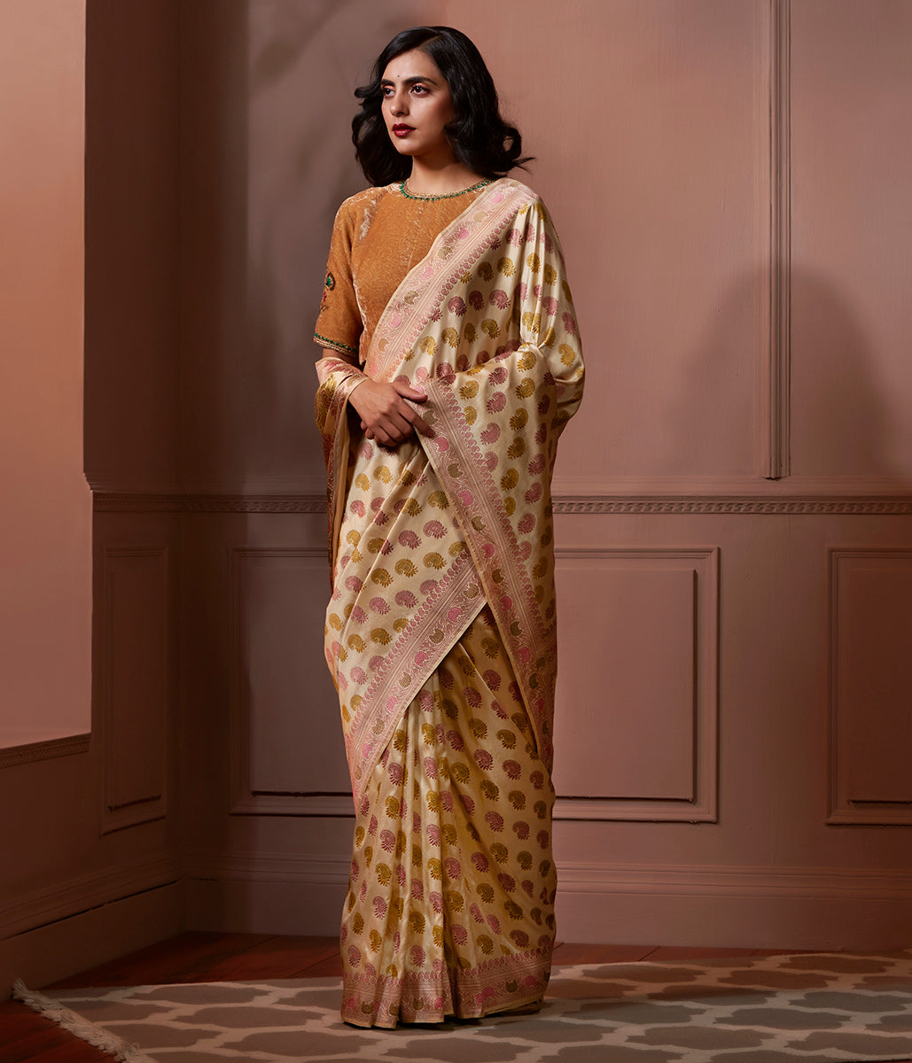 Banaras_handloom_Baluchari_Saree_in_Natural_Tusser_color_with_pastel_Meenakari_WeaverStory_02