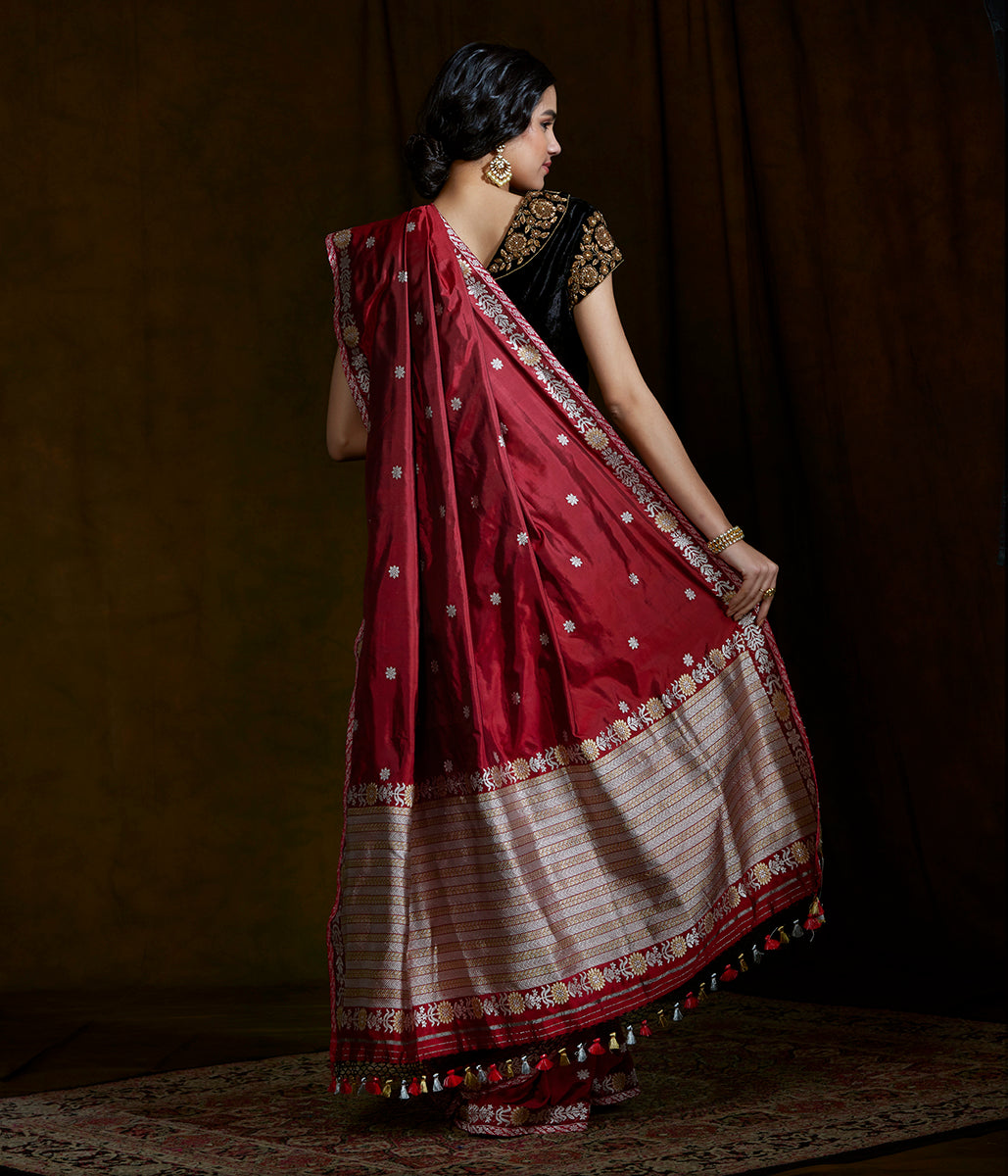Maroon_Katan_Silk_Banarasi_Woven_in_fine_ektara_Weave_WeaverStory_03