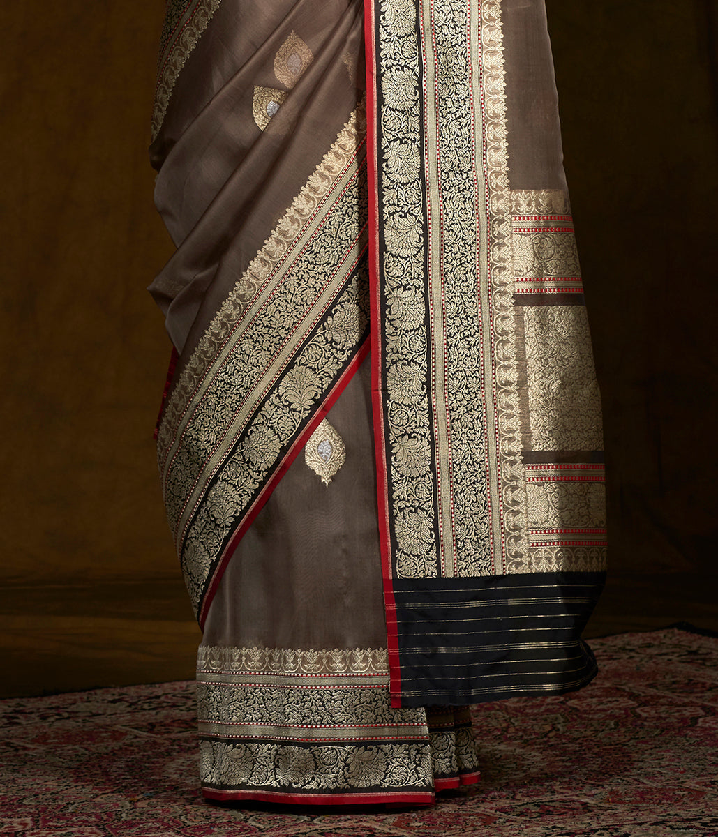 Taupe_banarasi_kora_silk_saree_with_black_border_and_pallu_and_red_selvedge_WeaverStory_04