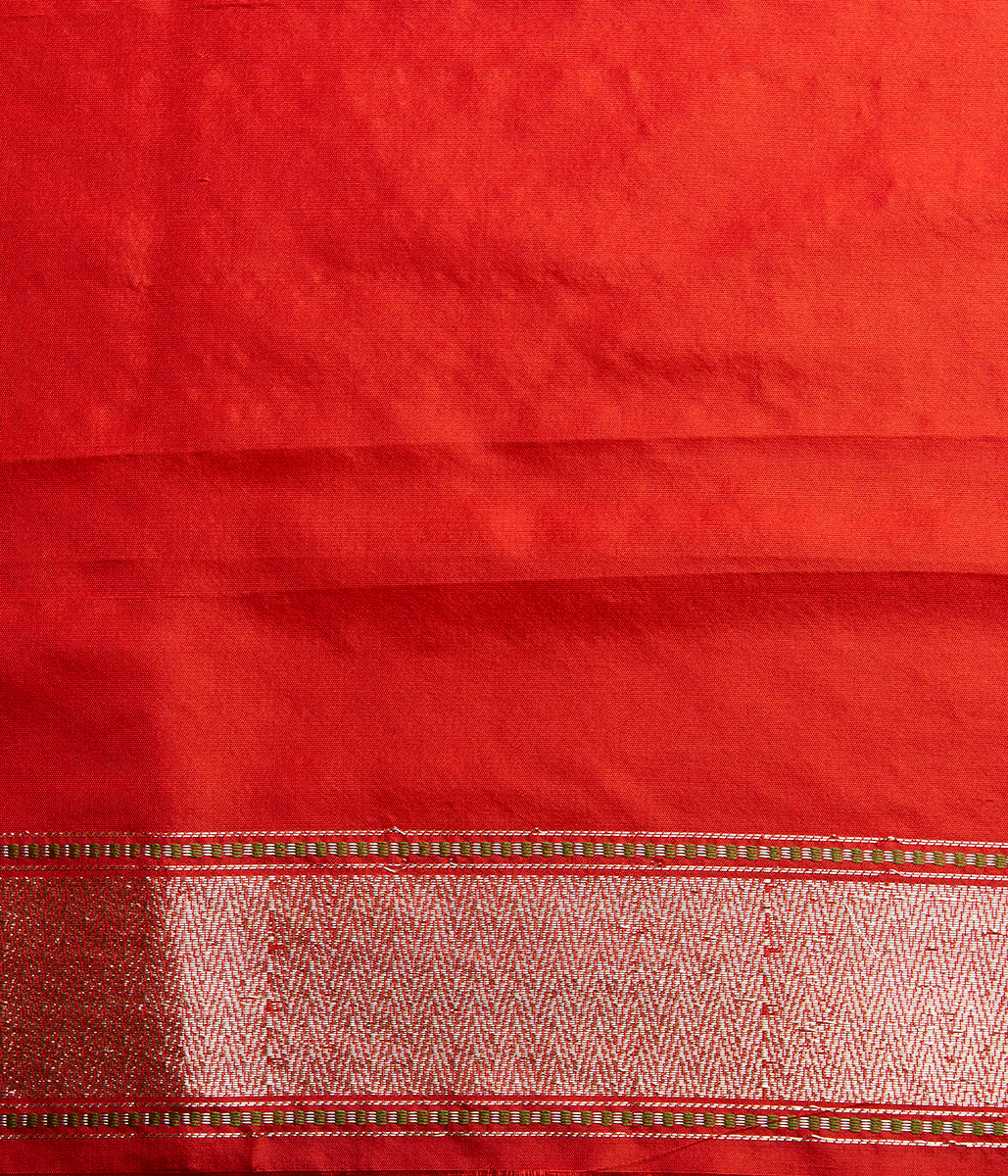 Handwoven_Banarasi_Shikargah_Saree_in_Red_with_Sona_Rupa_Zari_WeaverStory_05