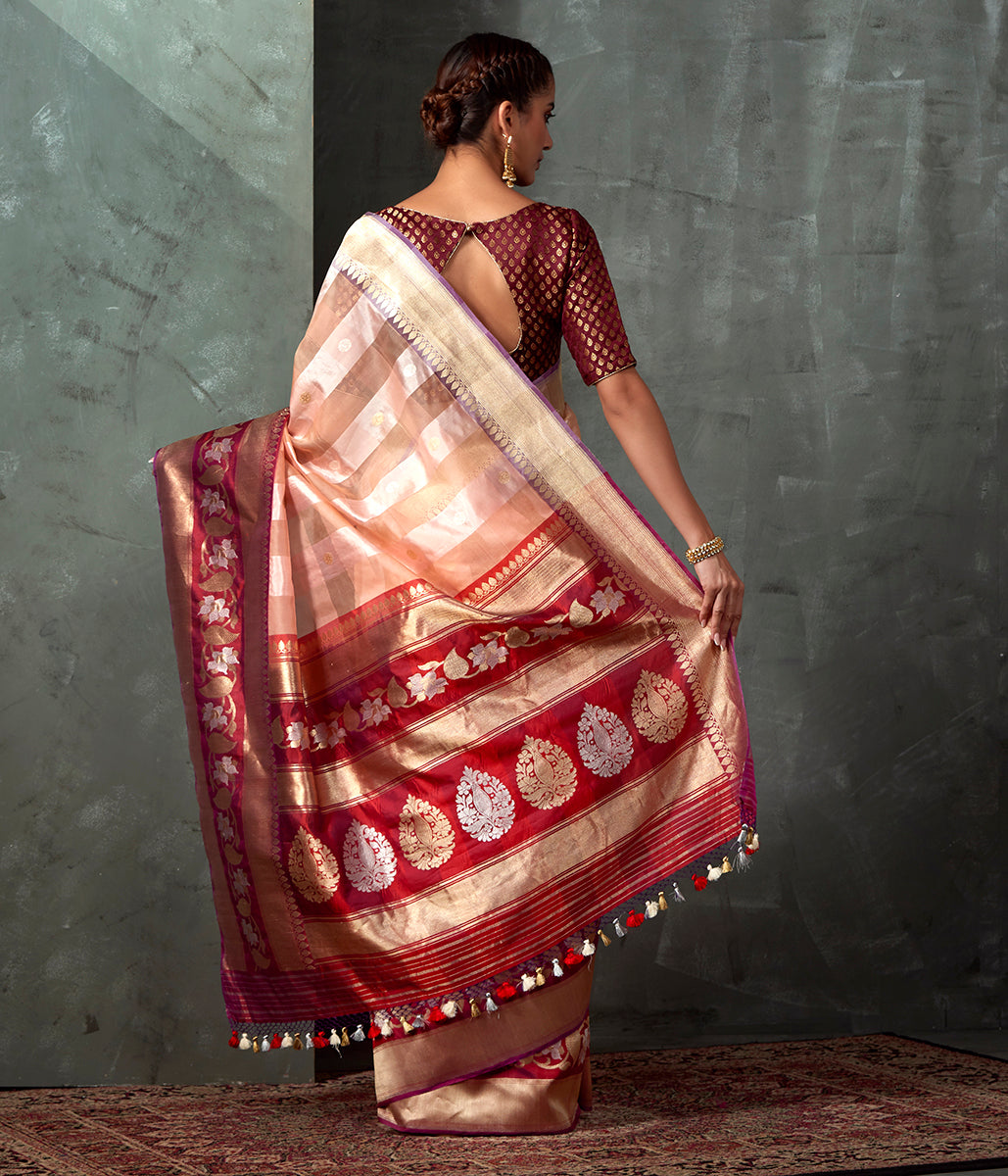 Handloom_Peach_Striped_Kora_Silk_Banarasi_with_Red_Border_and_Pallu_WeaverStory_03