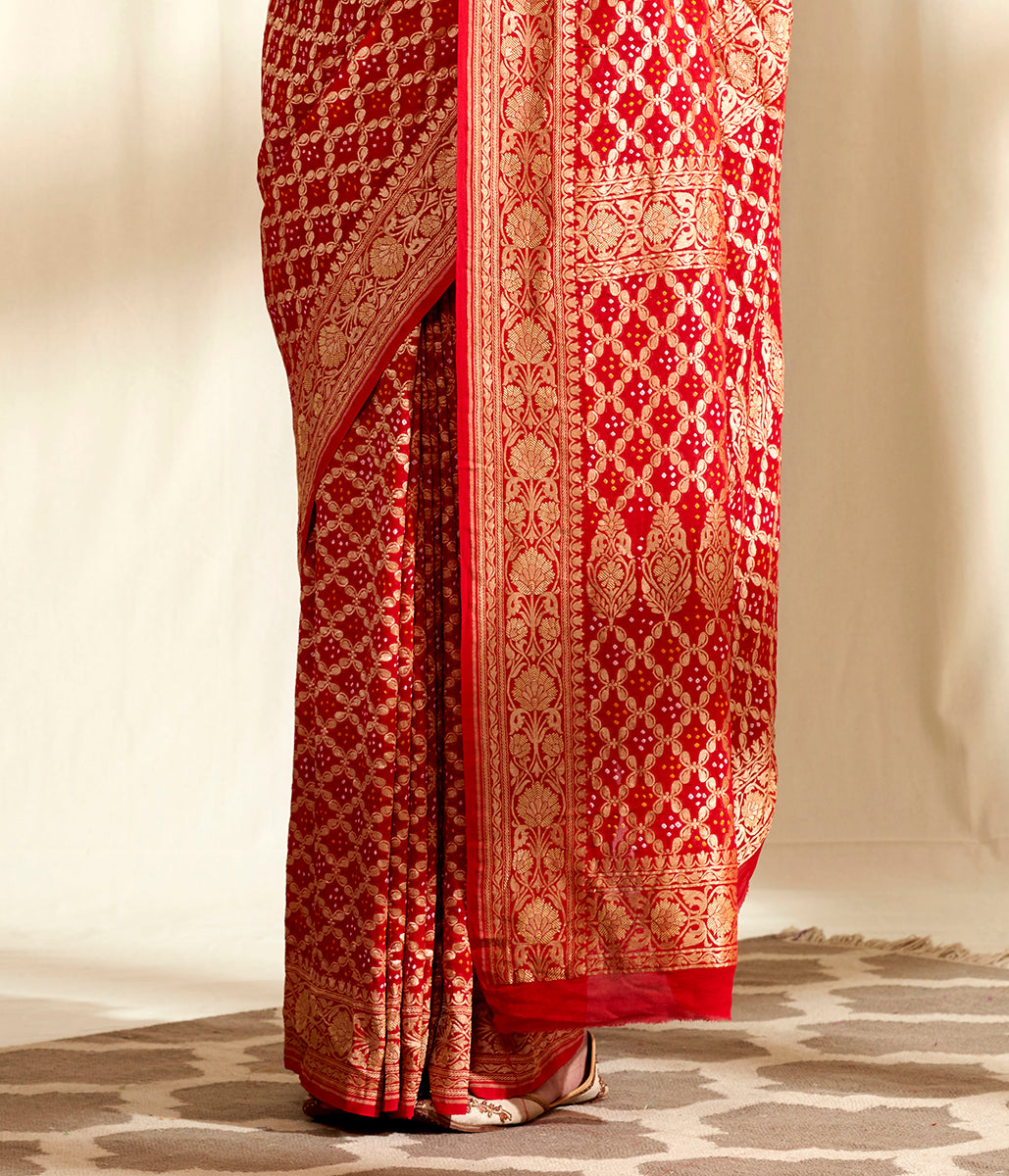Handwoven_Banarasi_Bandhej_Saree_in_Red_with_Gold_Zari_Weave_WeaverStory_04