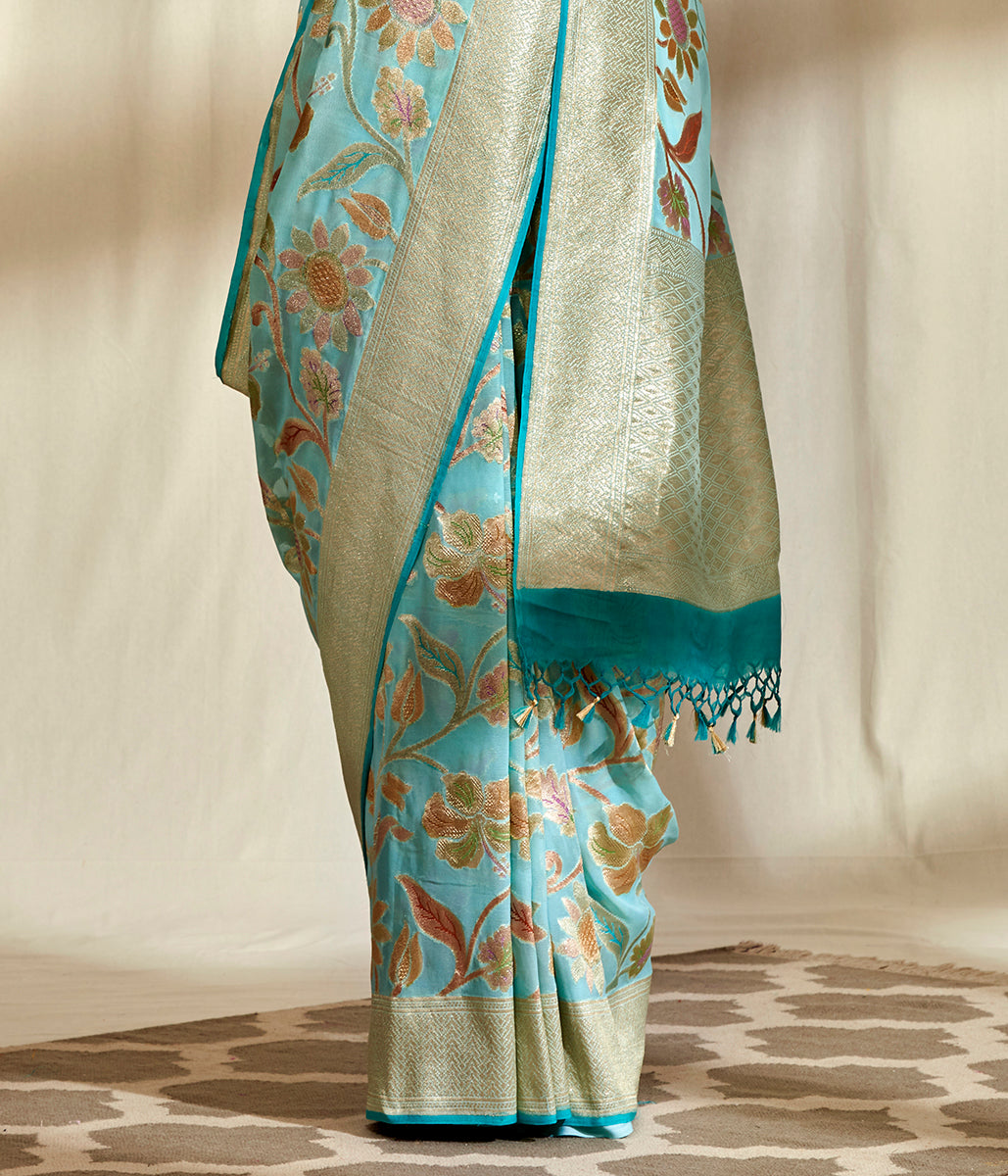 Handwoven_Blue_and_Gold_Hand_Brush_Dyed_Saree_WeaverStory_04