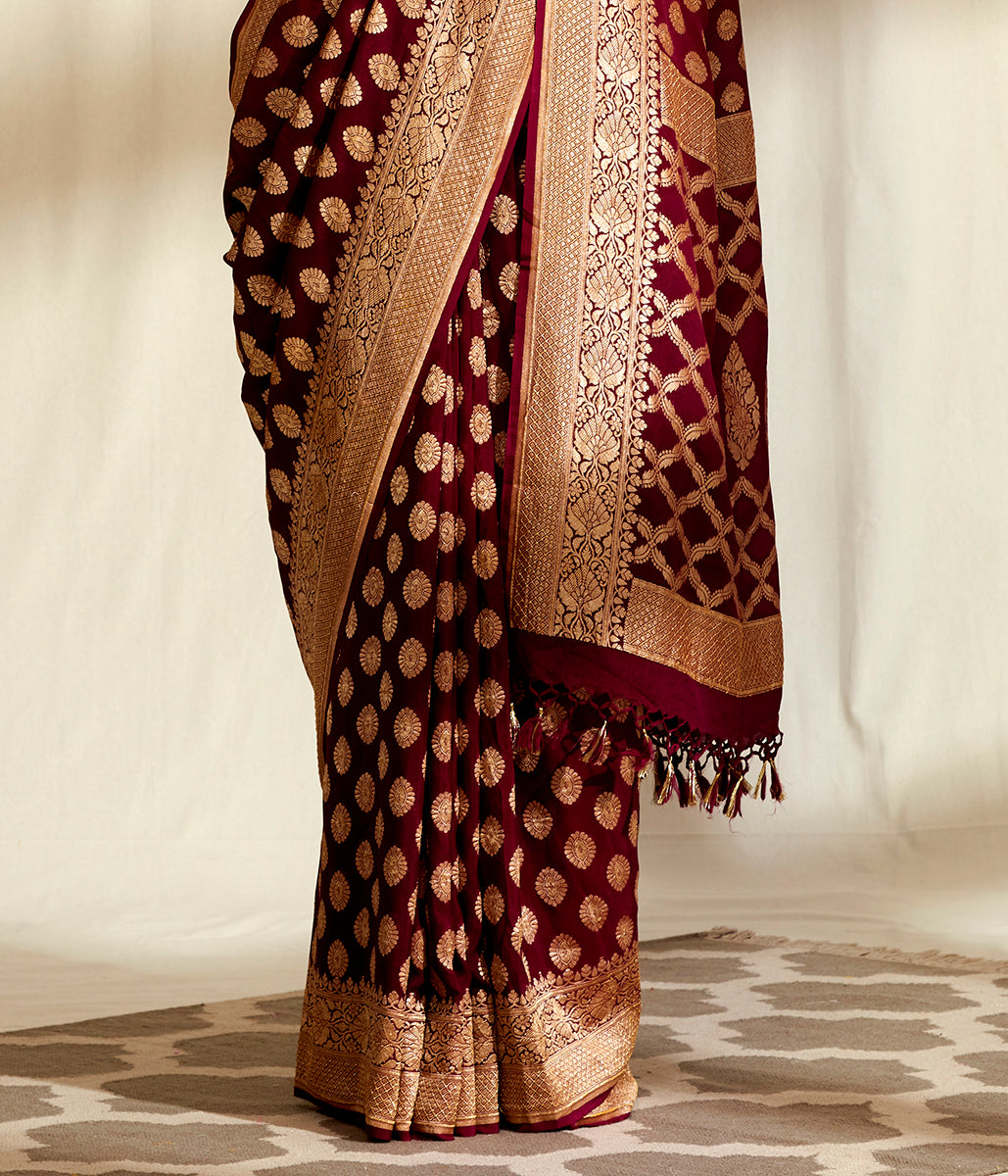 Handwoven_Banarasi_Georgette_Saree_in_Dark_Mahroon_WeaverStory_04