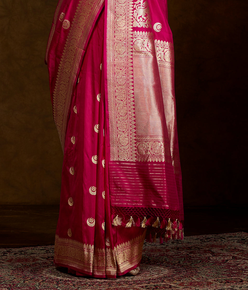 Pink_Kadhwa_banarasi_saree_with_konia_pallu_and_chaand_boota_WeaverStory_04