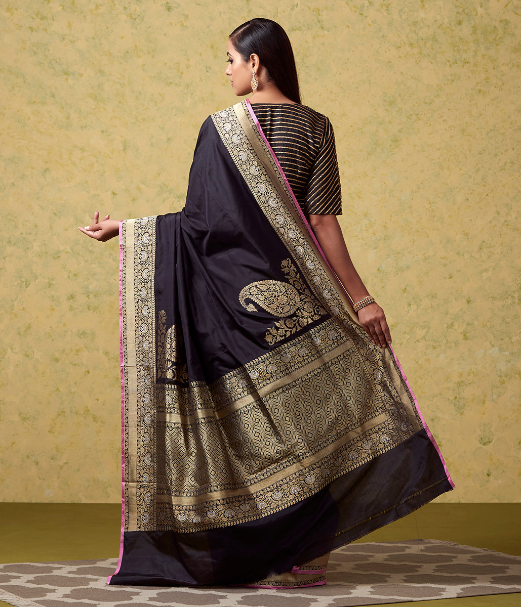 Handloom_Black_Katan_Silk_Banarasi_with_Konia_WeaverStory_03