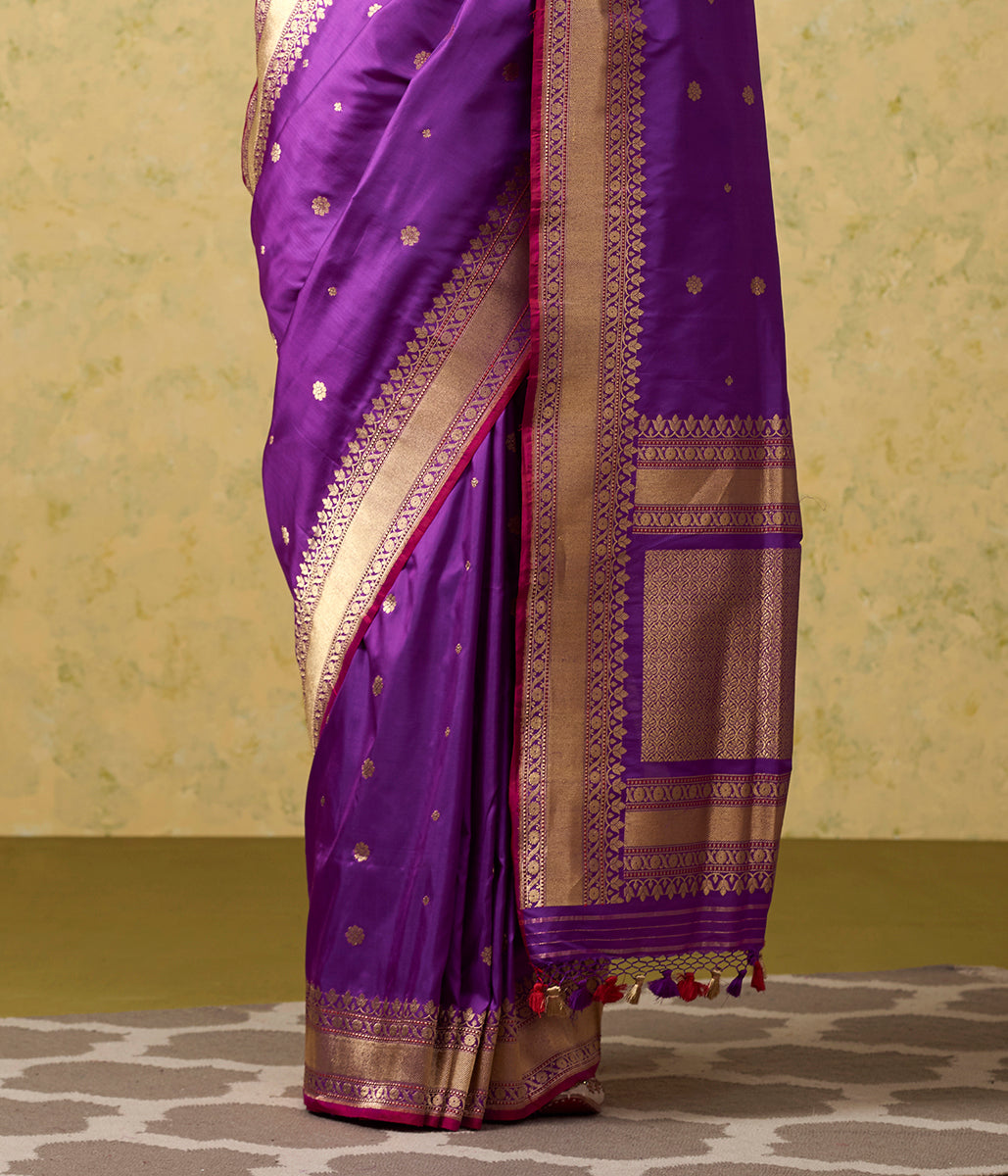 Handloom_Purple_Katan_Silk_Banarasi_with_Kadhwa_Booti_and_Contrast_Blouse_WeaverStory_04