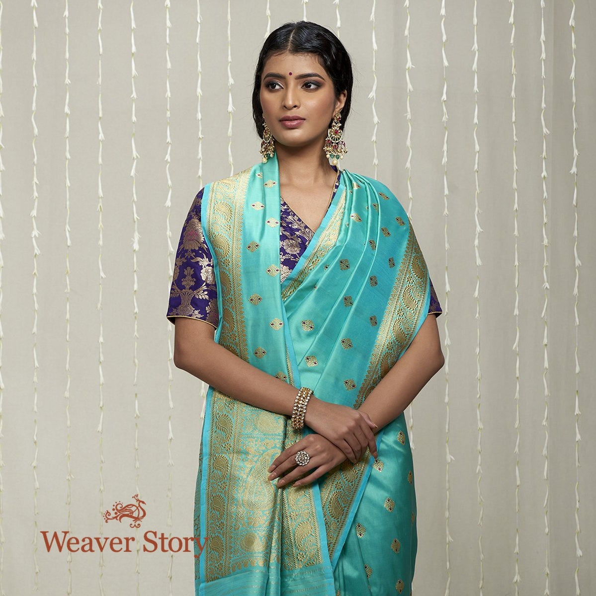Handwoven_Turquoise_Kadhwa_Booti_Saree_with_Meenakari_WeaverStory_01