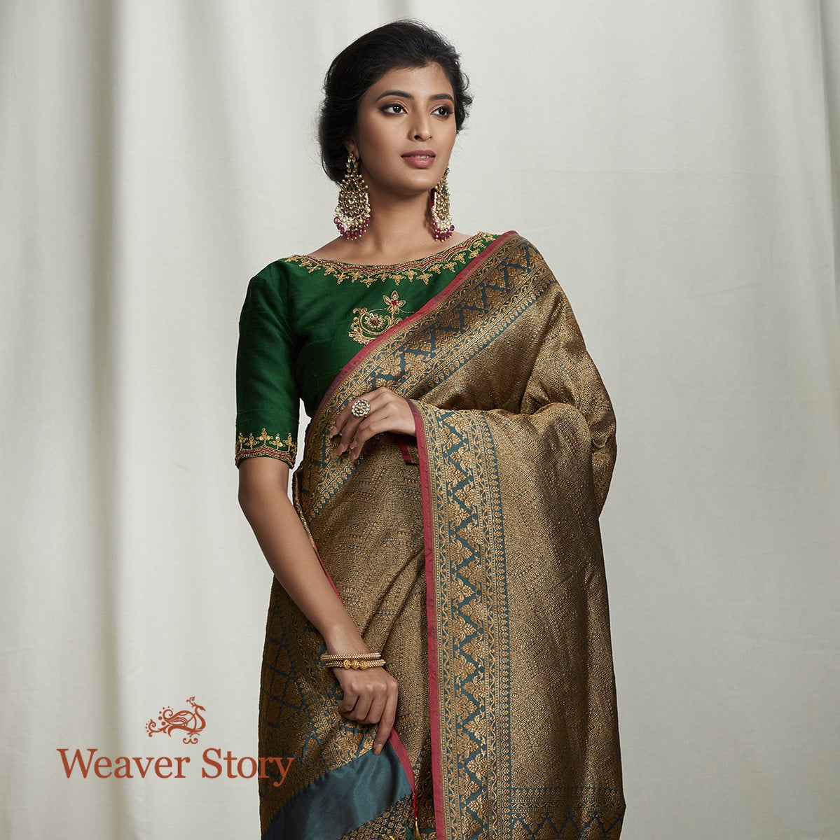 Handwoven_Green_Antique_Zari_Tanchoi_Saree_WeaverStory_01