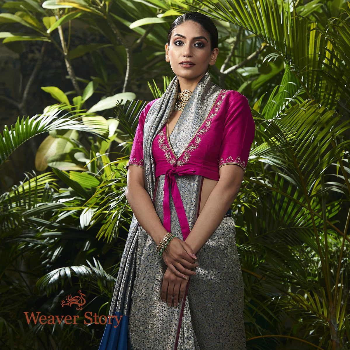 Handwoven_Cobalt_Blue_Zari_Kimkhab_with_Meenakari_WeaverStory_01