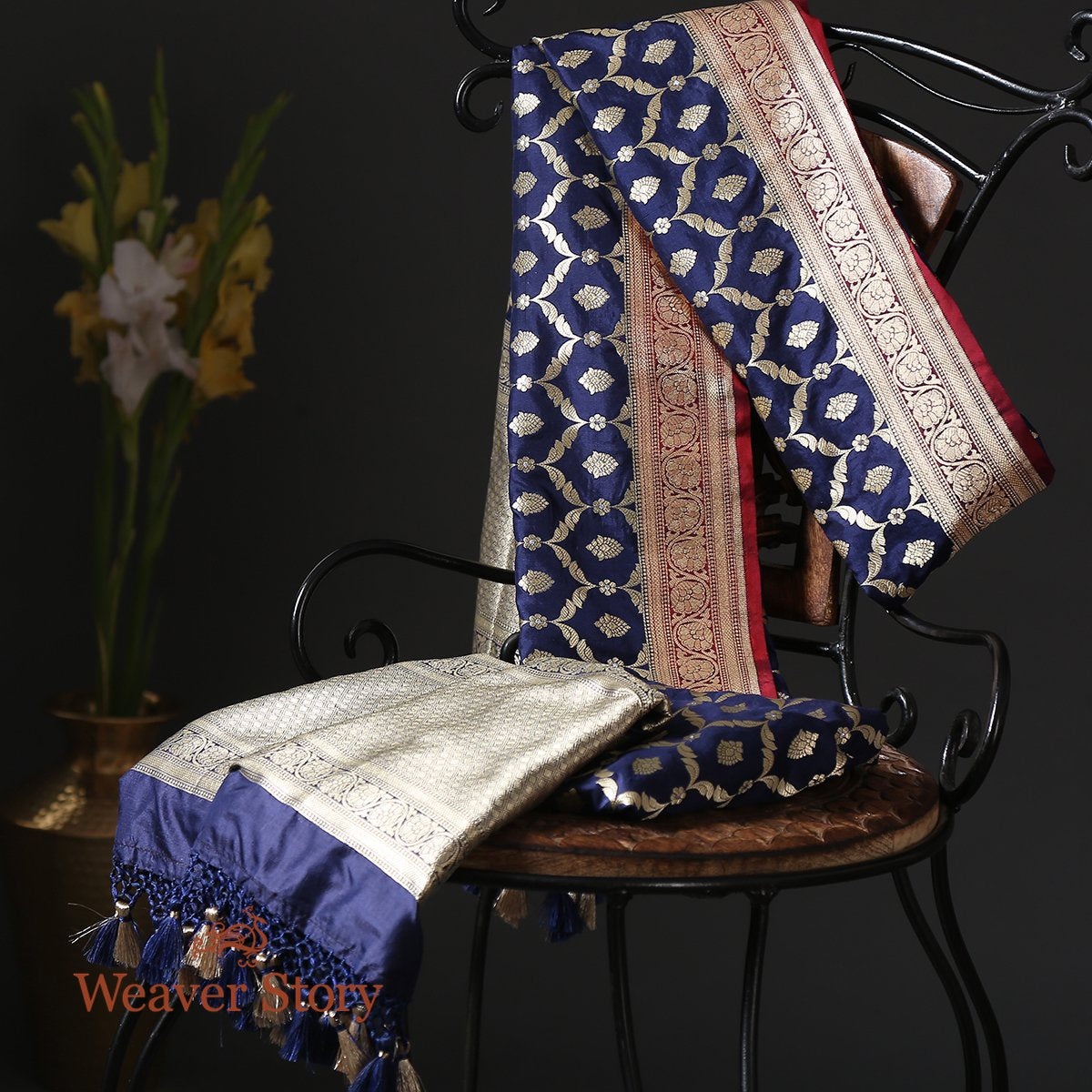 Handloom_Blue_Katan_Silk_Cutwork_Jangla_Dupatta_with_Red_Border_WeaverStory_01