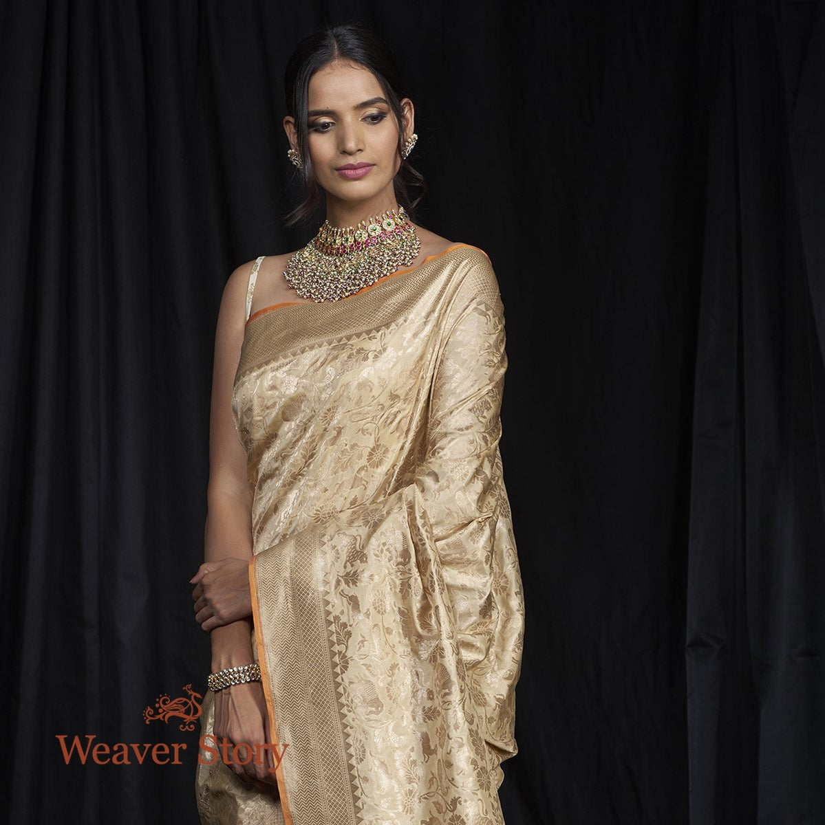 Handwoven_Beige_Cutwork_Shikargah_Saree_WeaverStory_01