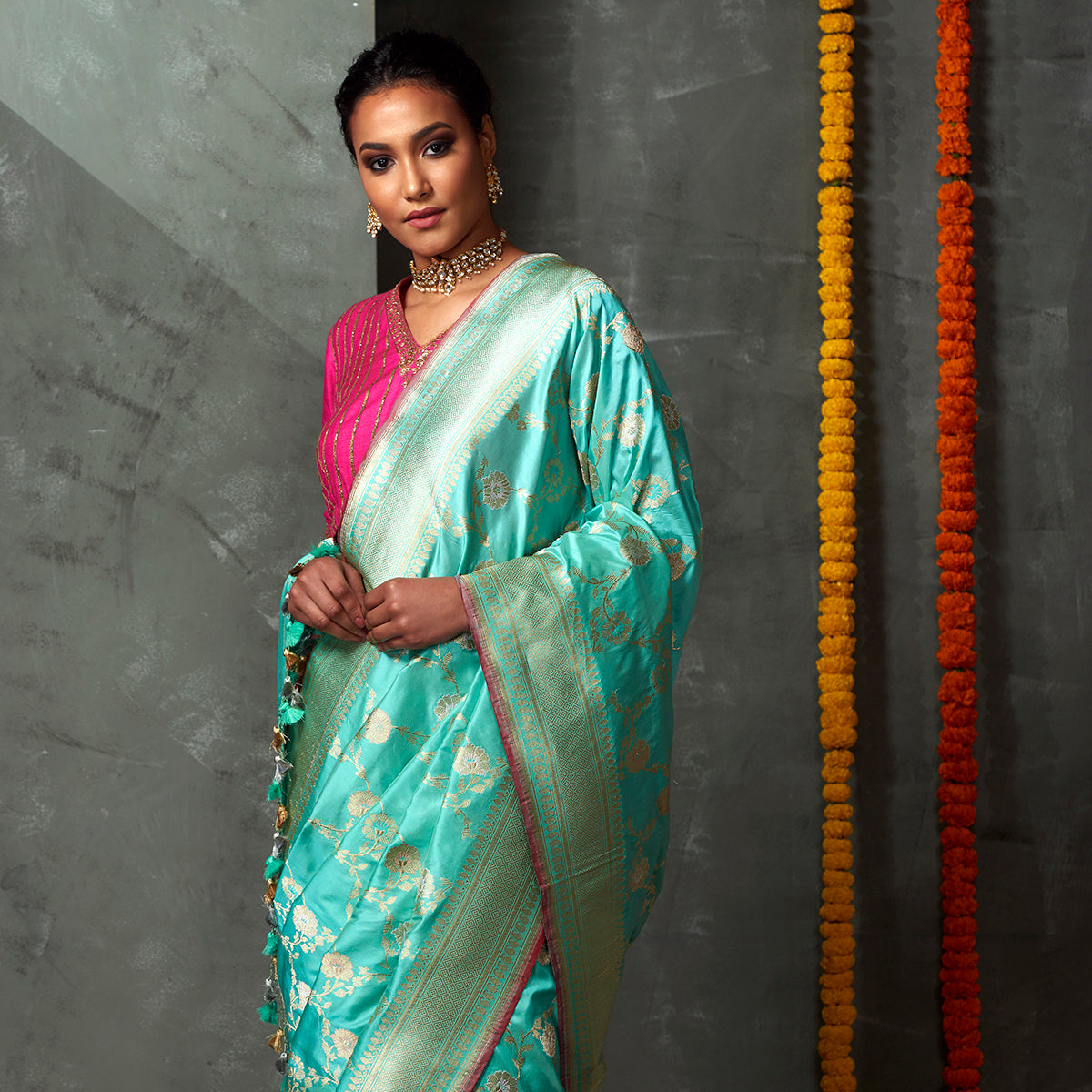 Handloom_Light_Green_Meenakari_Jangla_Saree_WeaverStory_01