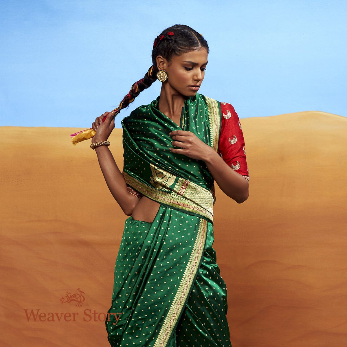 Handwoven_Green_Banarasi_Saree_with_Red_Blouse_WeaverStory_01