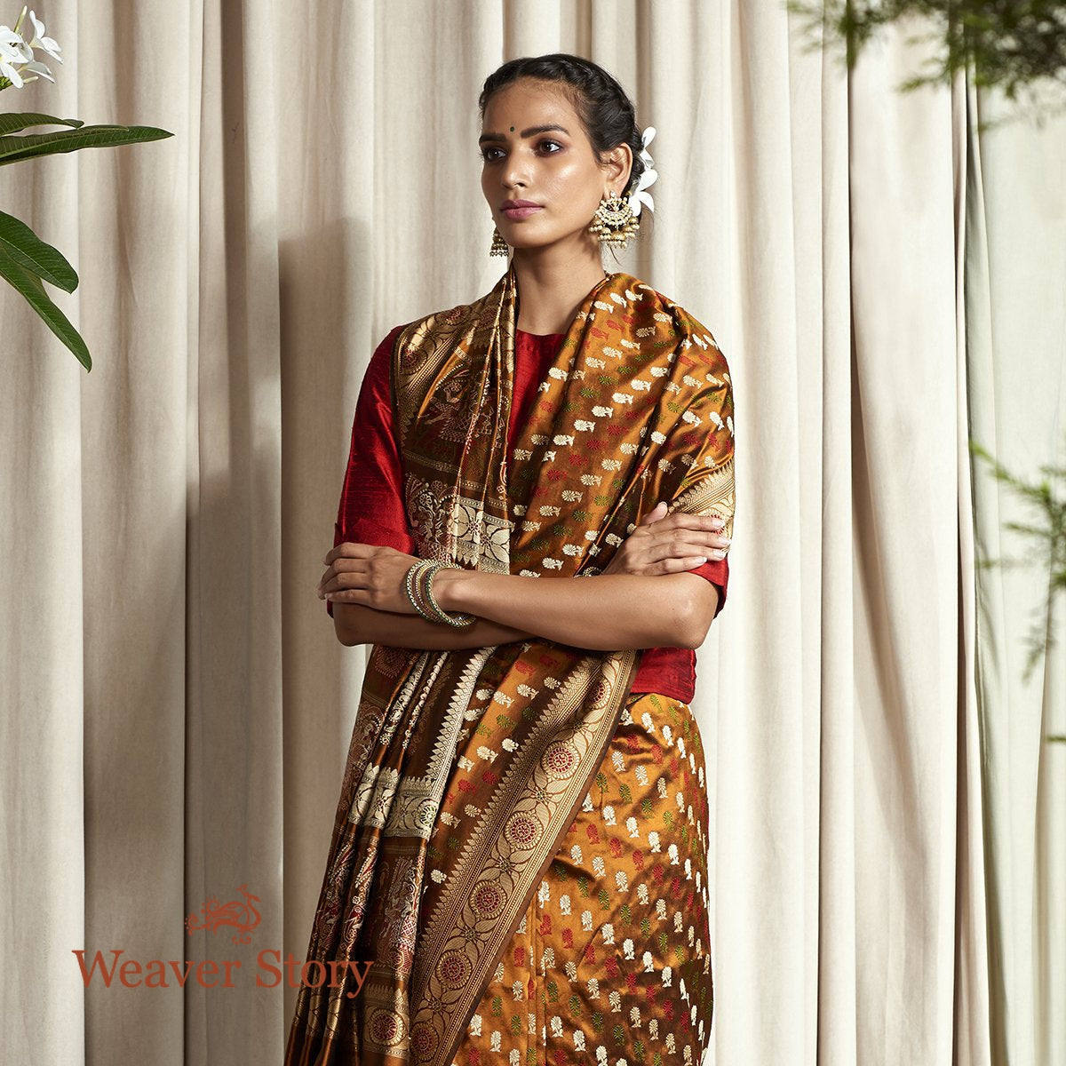 Handloom_Copper_Baluchari_Saree_with_Elephant_Pallu_WeaverStory_01