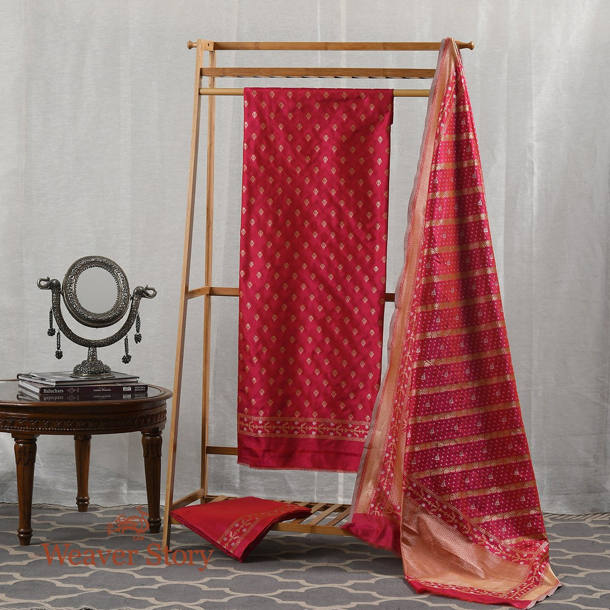 Handwoven_Red_and_Pink_Dual_Tone_Katan_Silk_Suit_with_Cutwork_Jamdani_Weave_WeaverStory_01