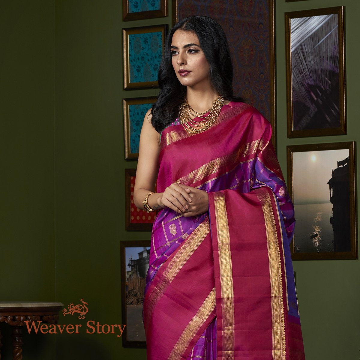 Handwoven_Purple_Real_Zari_Kanjivaram_Silk_Saree_with_Red_Border_and_Pallu_WeaverStory_01