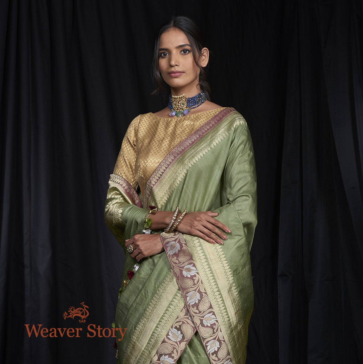 Handwoven_Green_Tusser_Saree_with_Wine_Kadhwa_Border_WeaverStory_01