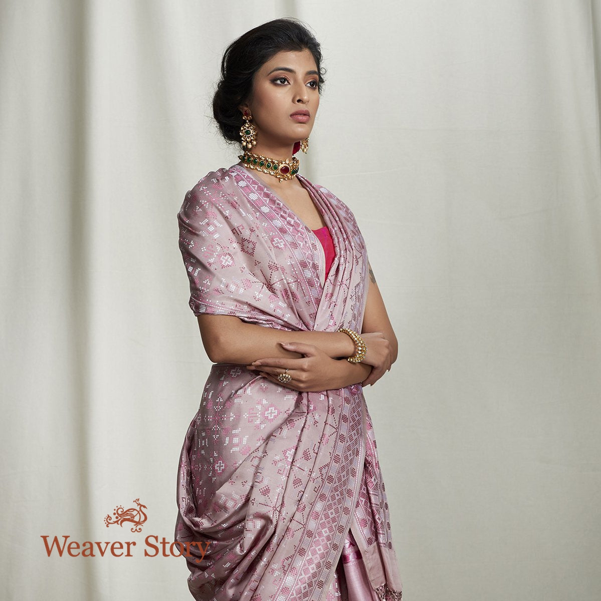 Handwoven_Soft_Brown_Reshmi_Jamawar_Saree_WeaverStory_01