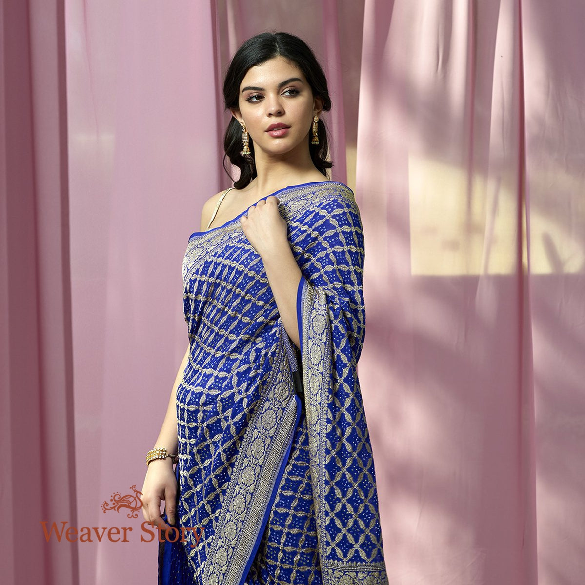 Handwoven_Blue_Banarasi_Bandhej_Saree_WeaverStory_01