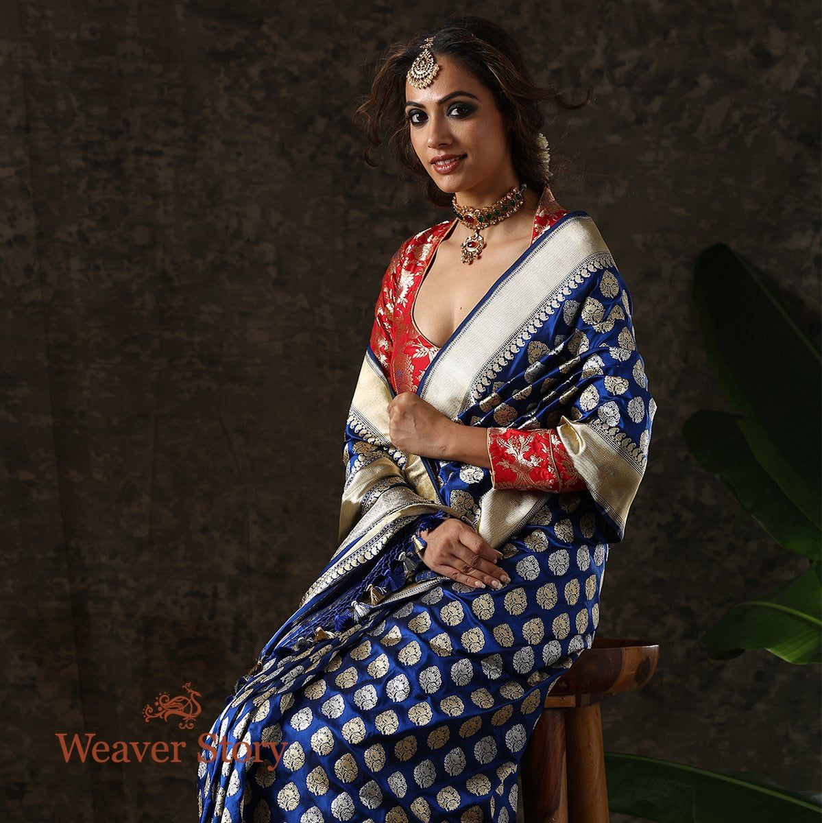 Handloom_Blue_Sona_Rupa_Bootidar_Jangla_Saree_WeaverStory_01