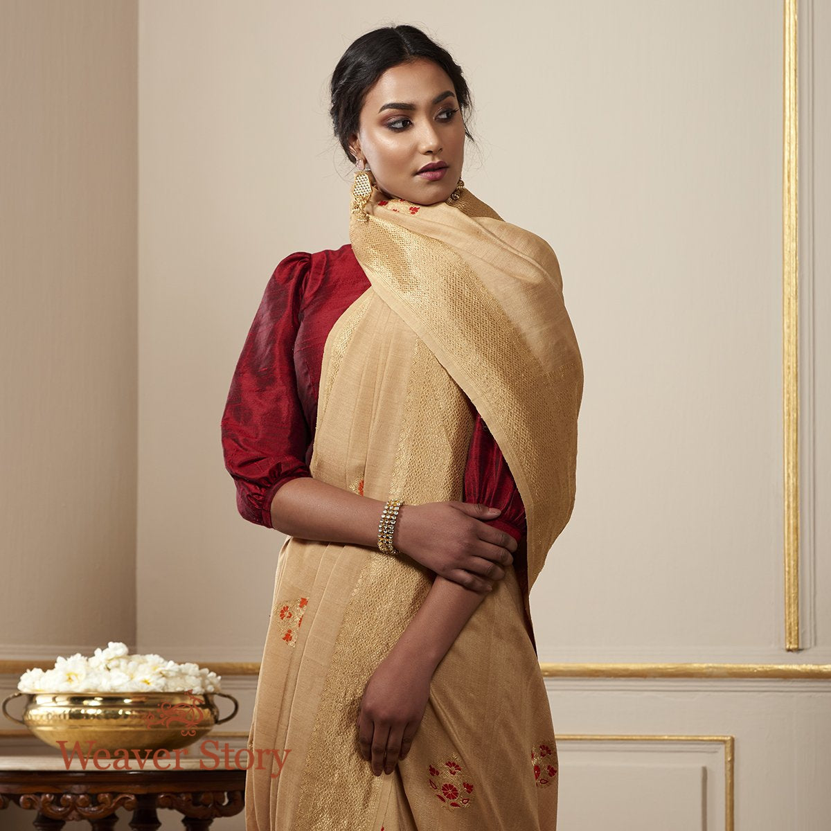 Handloom_Beige_Tusser_Georgette_Saree_with_Meenakari_Boota_WeaverStory_01