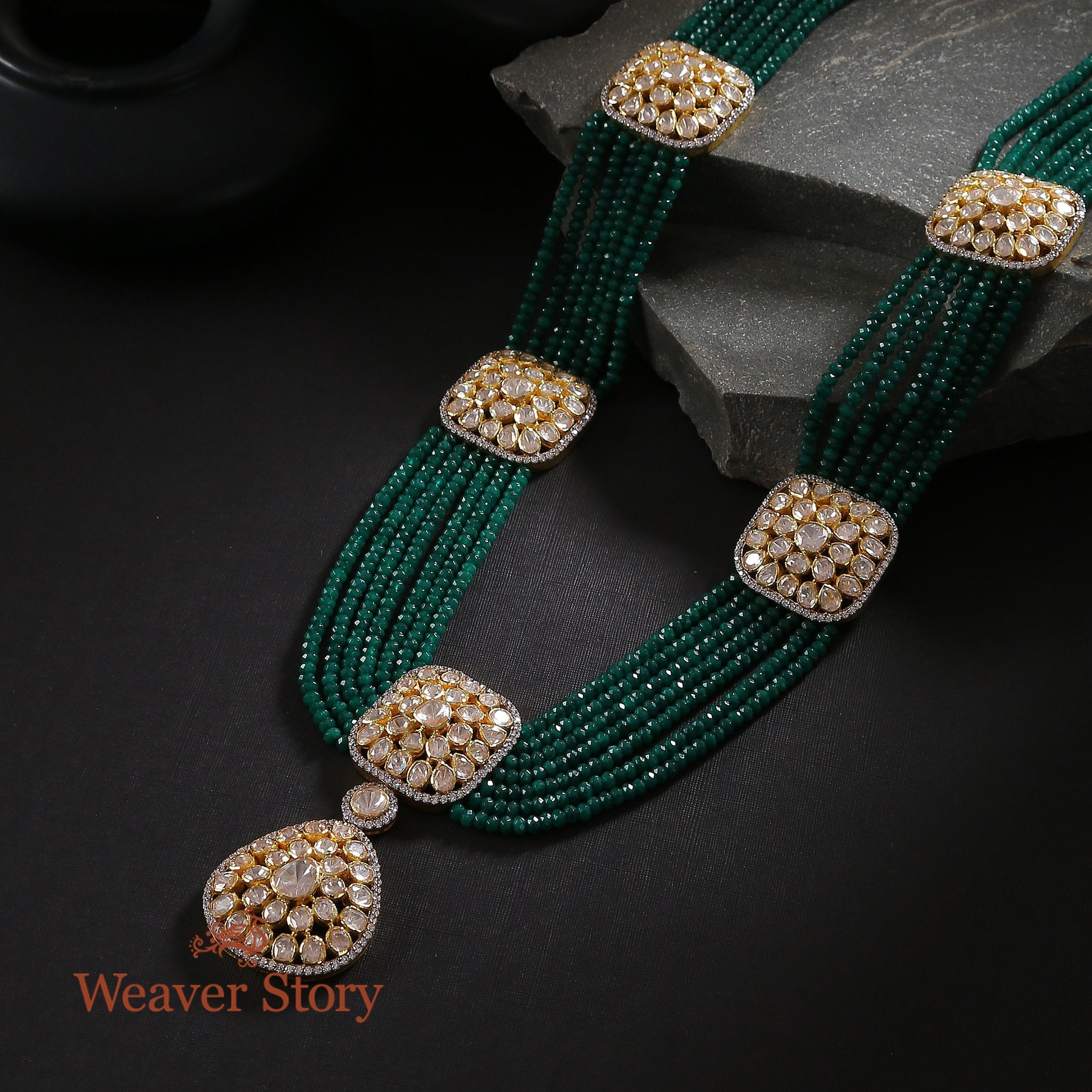 Naisha_Necklace_with_Moissanite_Polki_Crafted_in_Pure_Silver_WeaverStory_01