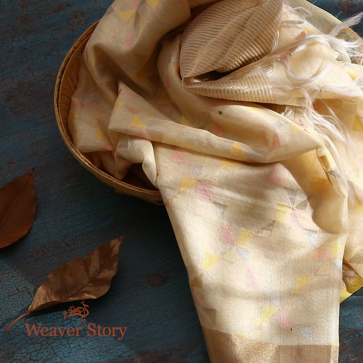 Handloom_Beige_Cotton_Silk_Chanderi_Dupatta_with_Gold_and_Silver_Zari_WeaverStory_01