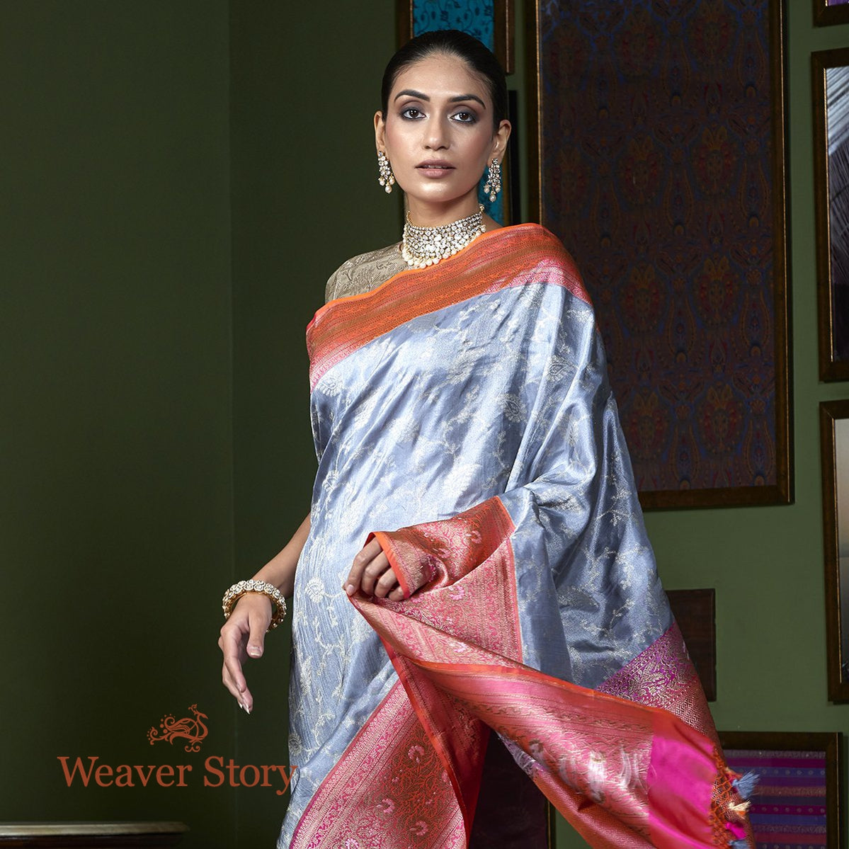 Handwoven_Grey_Tissue_Saree_with_Peach_Border_WeaverStory_01