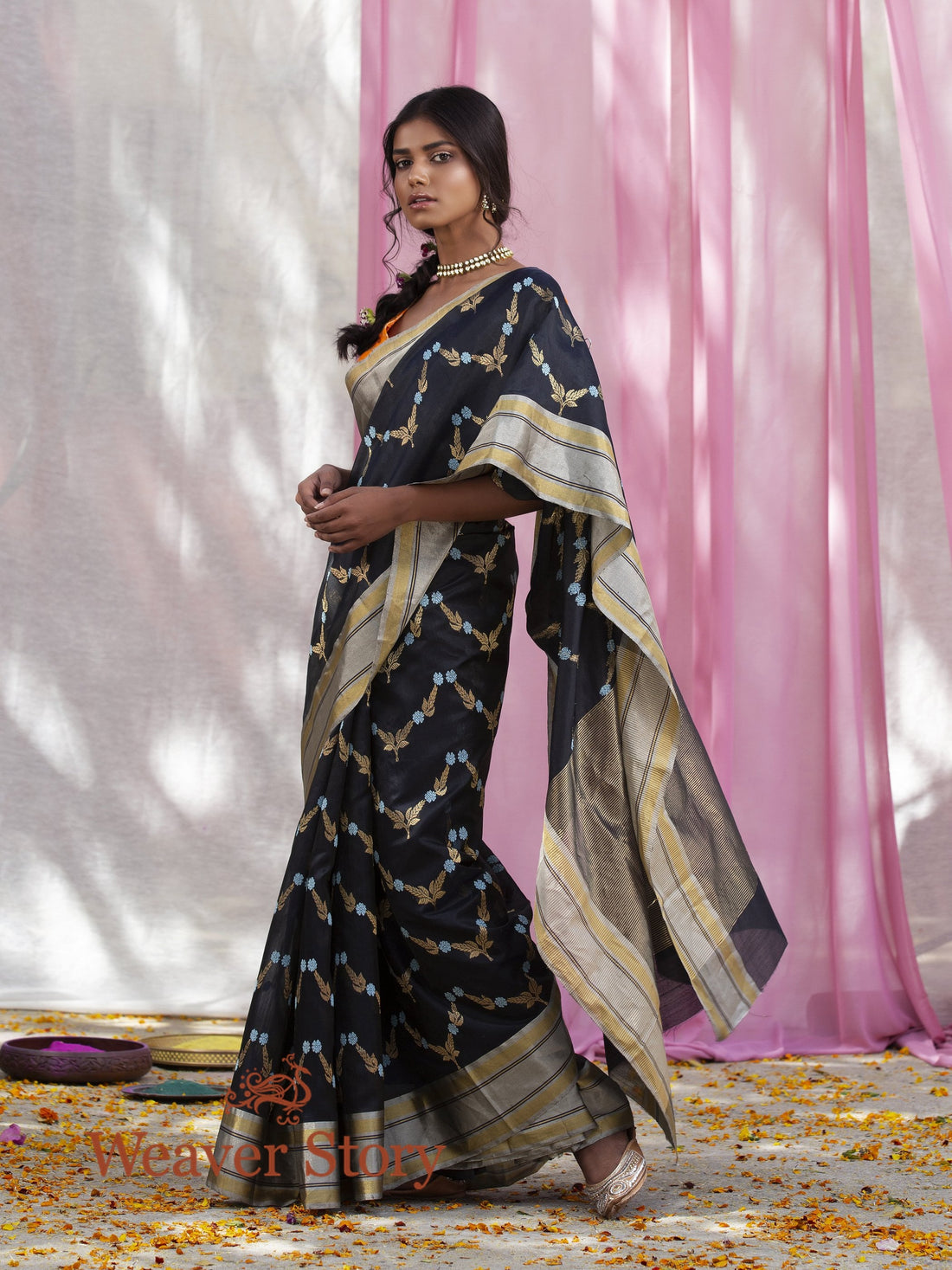 Handwoven_Blue_and_Black_Dual_Tone_Chanderi_Silk_All_Over_Zari_Jaal_WeaverStory_02
