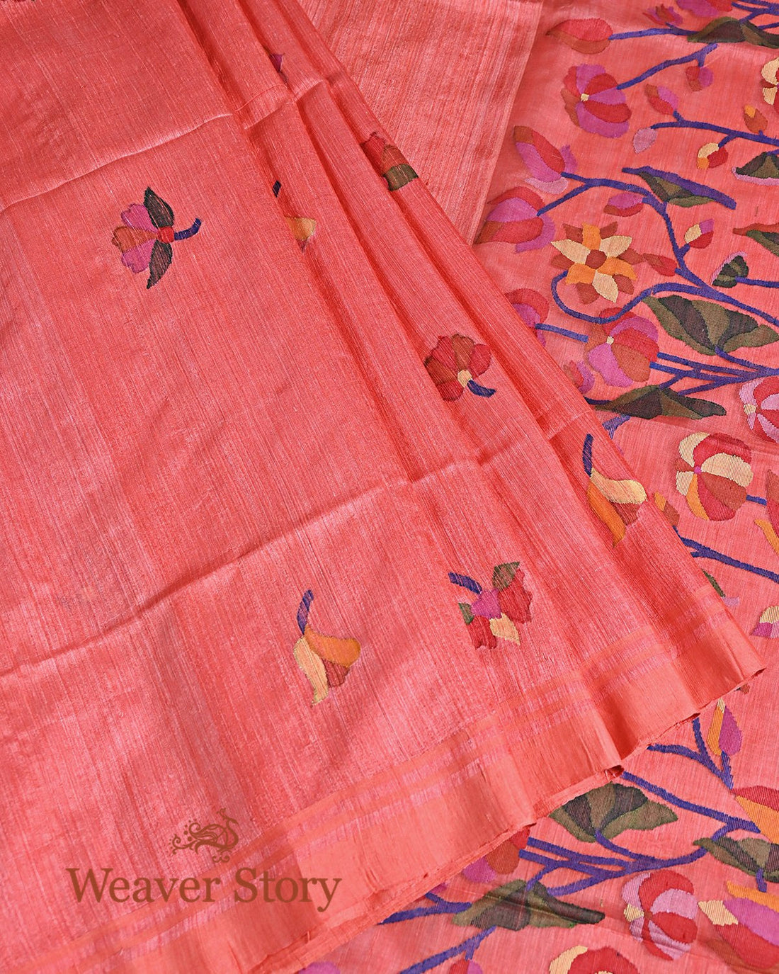 Handwoven_Peach_Matka_Silk_Jamdani_Saree_WeaverStory_02