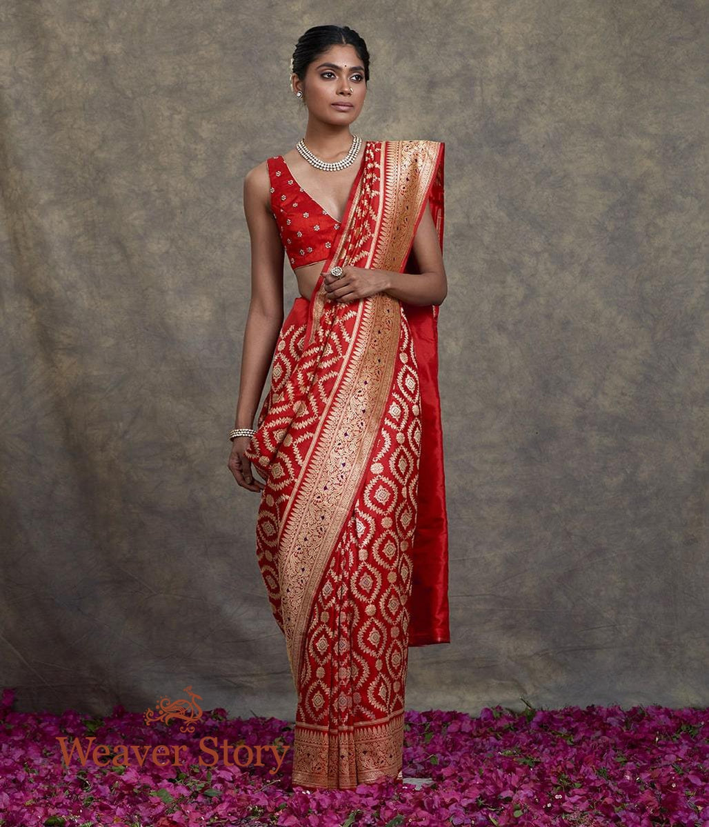 Handwoven_Red_Kadhwa_Jangla_Saree_WeaverStory_02