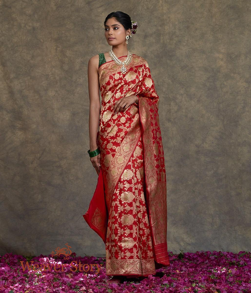 Handwoven_Red_Kadhwa_Jangla_Saree_with_Green_Meenakari_WeaverStory_02