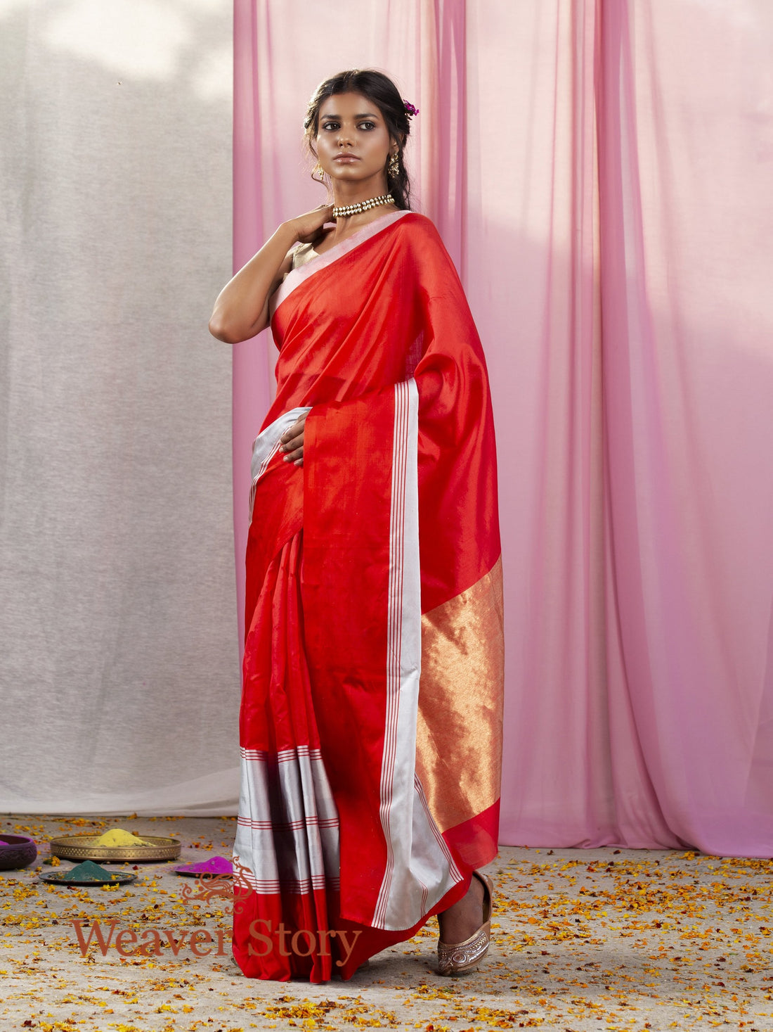 Handwoven_Red_Chanderi_Silk_Saree_with_Mashroo_Silk_Border_WeaverStory_02