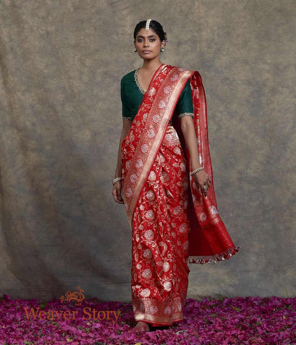 Handwoven_Red_Sona_Rupa_Kadhwa_Jangla_Saree_WeaverStory_02