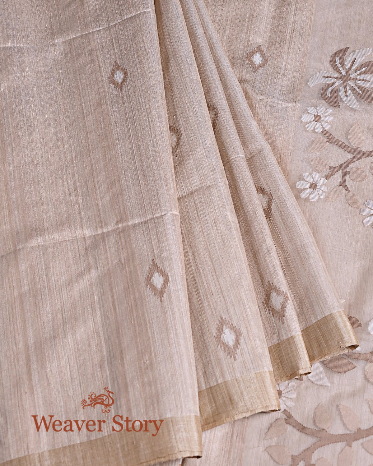 Handwoven_Soft_Brown_Matka_Silk_Jamdani_Saree_WeaverStory_02