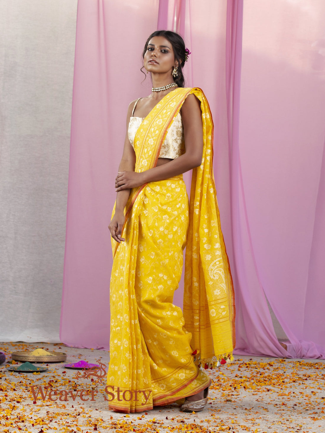 Handwoven_Yellow_Jamdani_Cotton_Saree_WeaverStory_02
