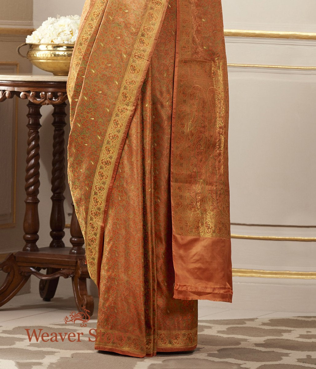 Handloom_Mustard_Tanchoi_Jamawar_Saree_with_Zari_Woven_Paisleys_WeaverStory_04