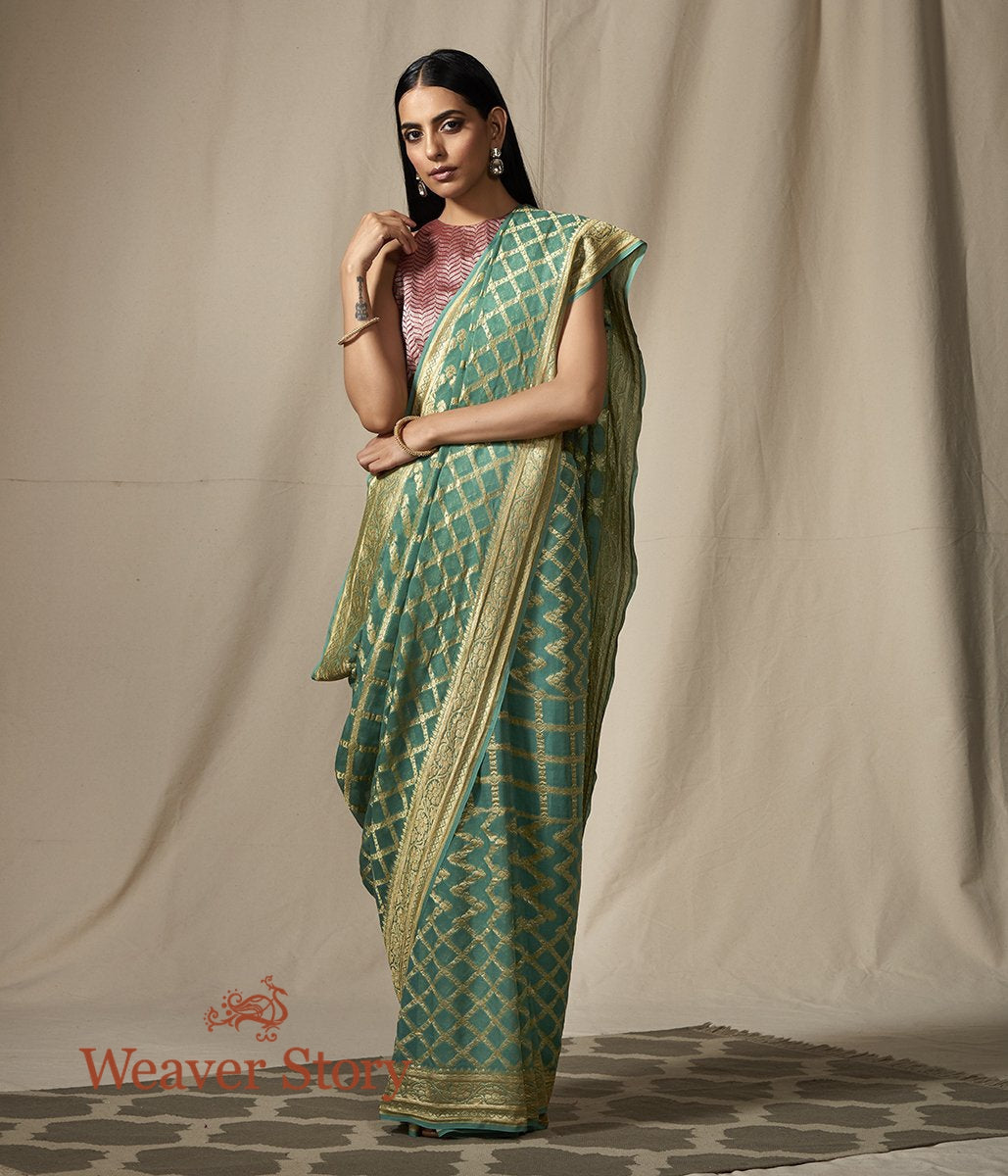 Handloom_Banarasi_Georgette_Jaal_in_Green_with_Gold_Zari_Jaal_WeaverStory_02